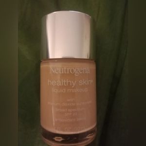 Neutrogena healthy skin liquid makeup